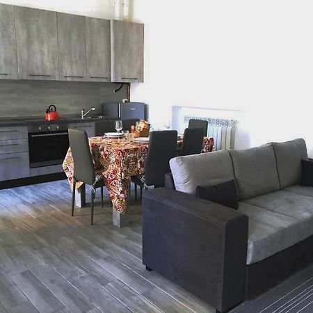 Oasi Apartment Комо Екстериор снимка